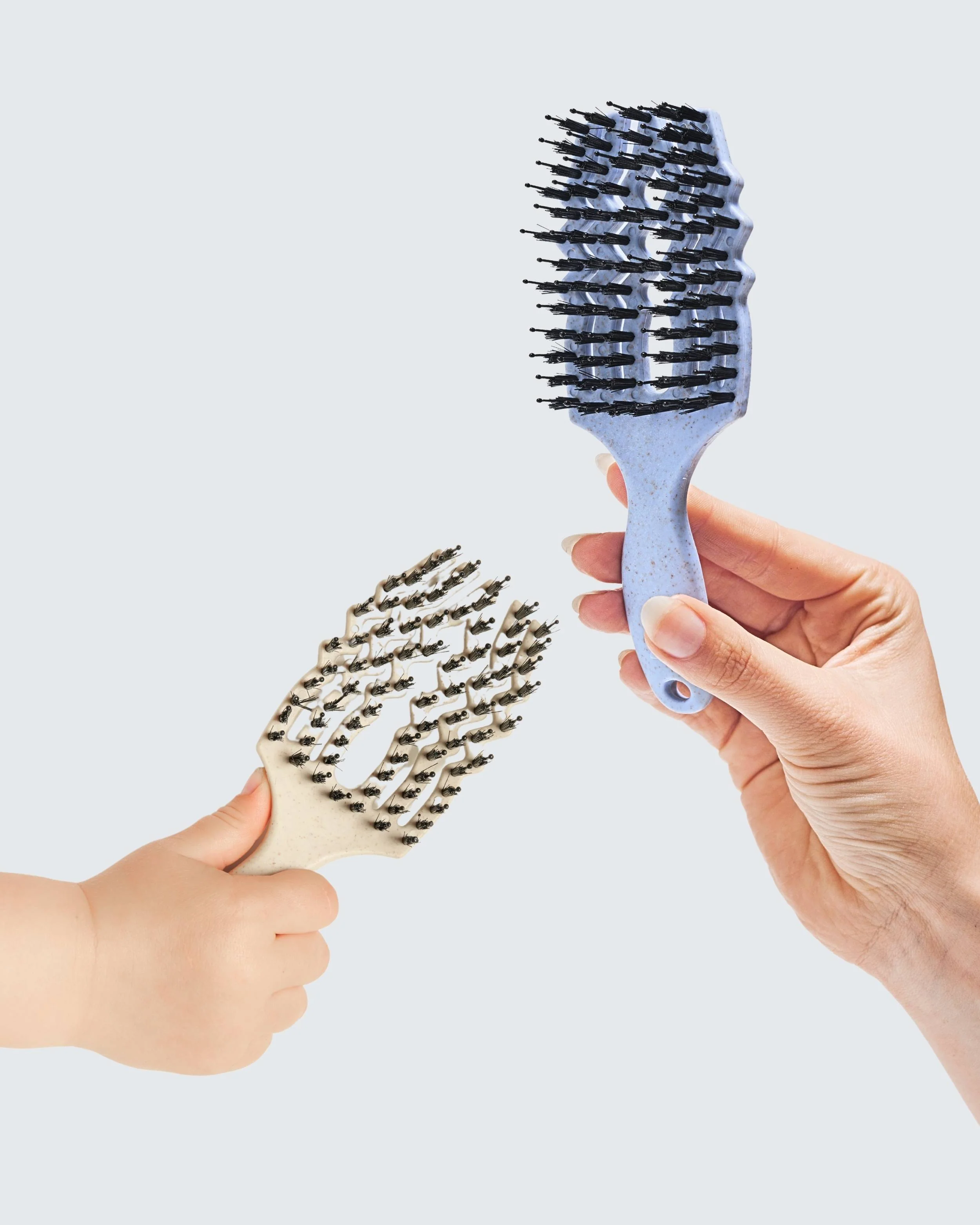 Curved Flex Detangler, Small, White - Image 5