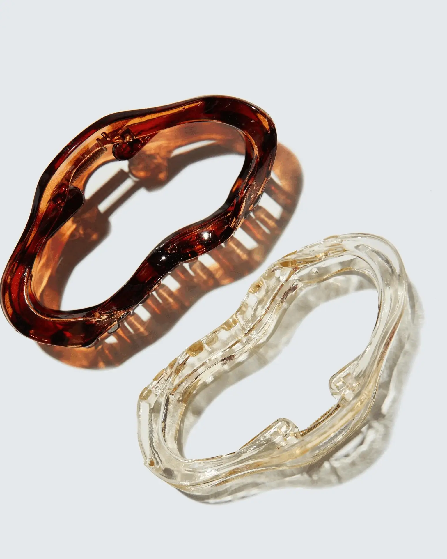Large Claw Hair Clips, Cloud, 2-Pack, Clear/Amber - Image 5