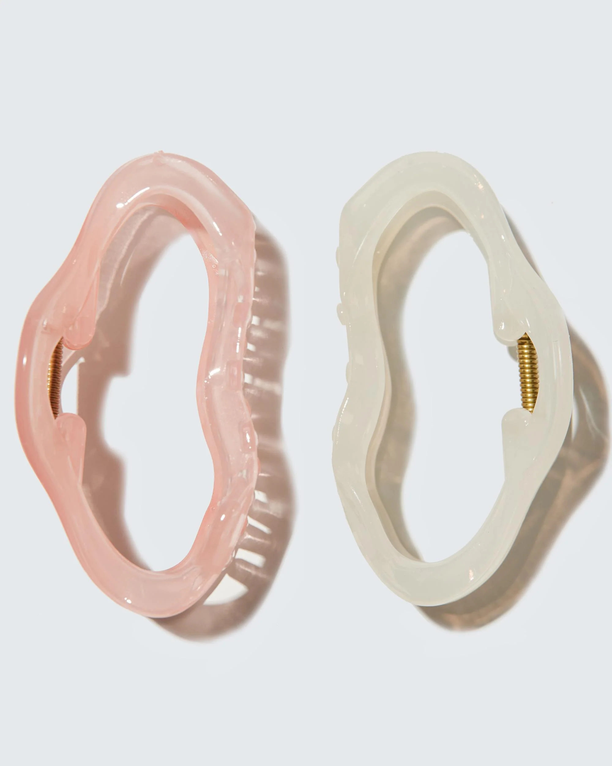 Large Claw Hair Clips, Cloud, 2-Pack, Peach/Ivory - Image 3