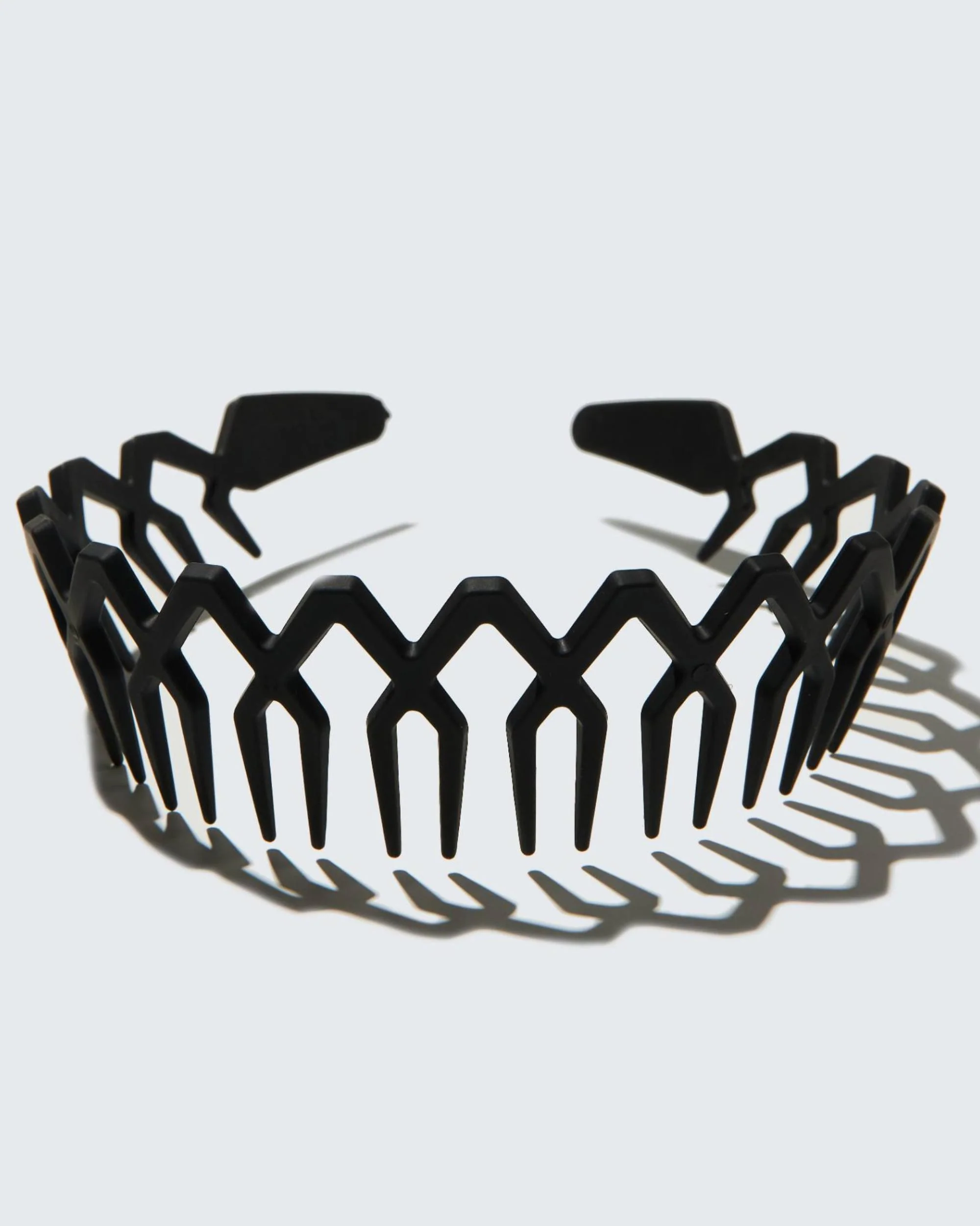 Wide Zig Zag Headband with Teeth, Black - Image 3